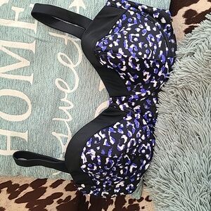 AVA & VIV Bathing Suit Top Beautiful Colots Sz 16W